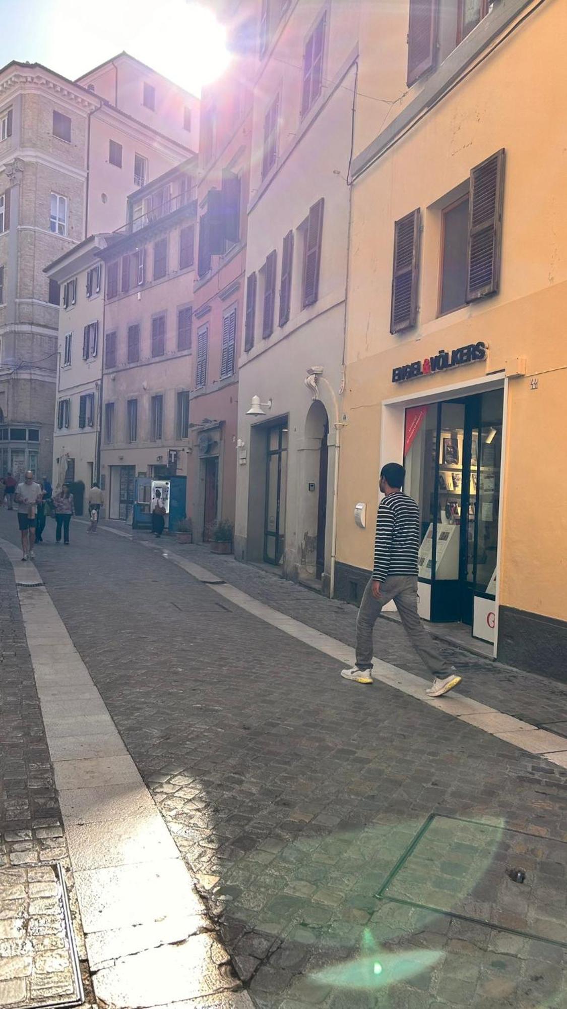 Ankon Apartments Palazzo Mazzini Ancona Exterior foto